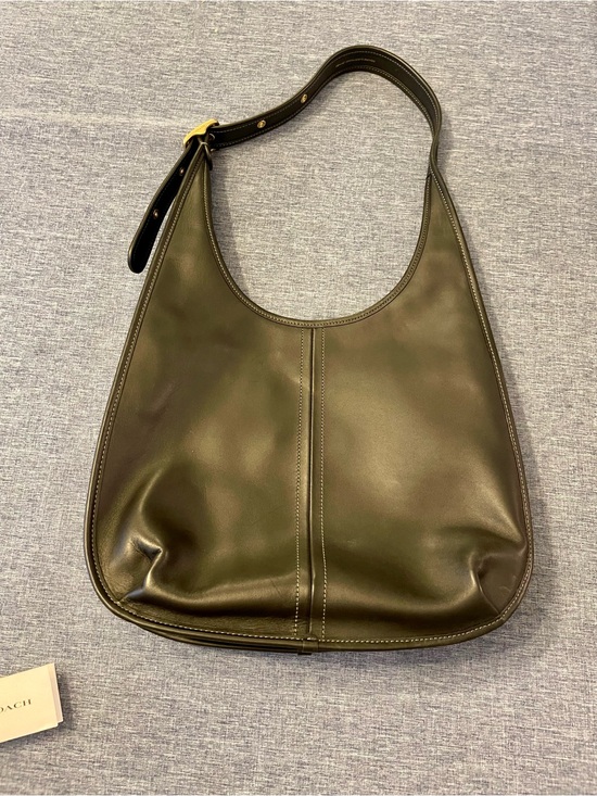 Coach Handbags - Coach Black Leather Ergo Shoulder Bag 33 with Brass Buckle
